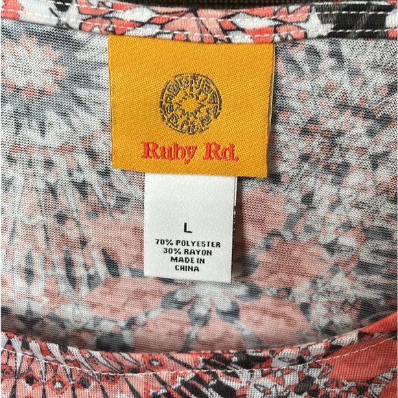 Ruby Rd. Fun Summer Blouse - Picture 10 of 10